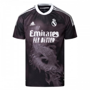 Real Madrid Human Race 2020/2021